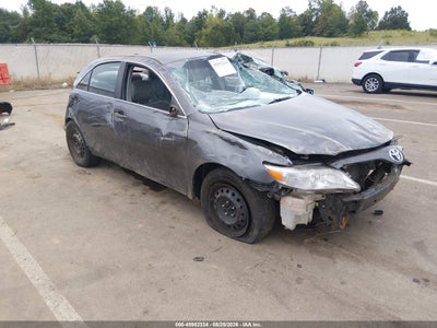 4T4BF3EK5AR****** · 2010 TOYOTA CAMRY LE