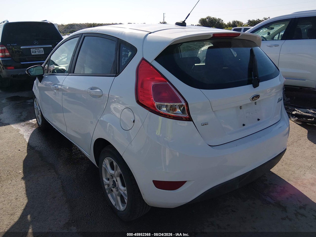 2016 FORD FIESTA SE · 3/11