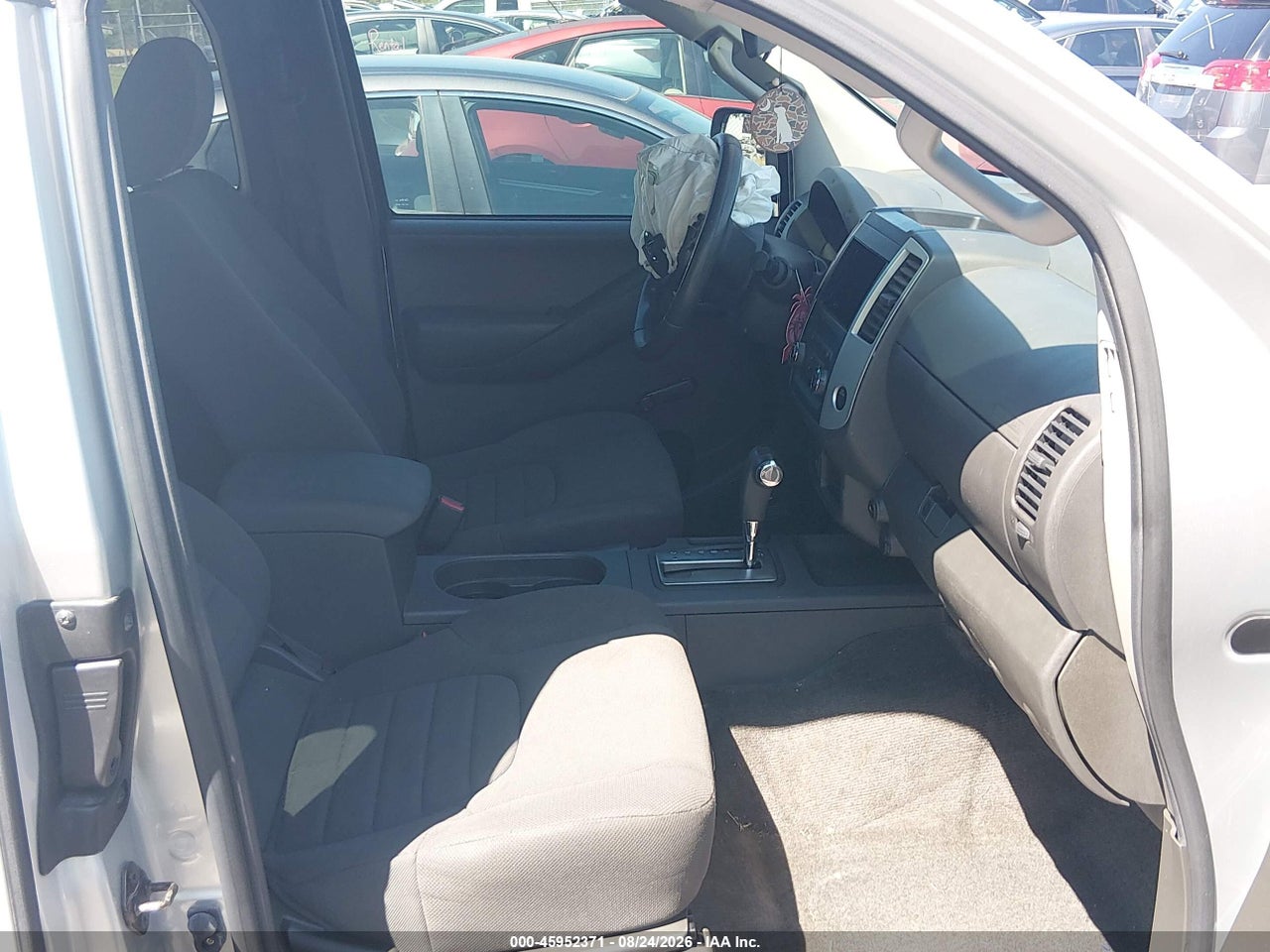 2014 NISSAN FRONTIER S · 5/11