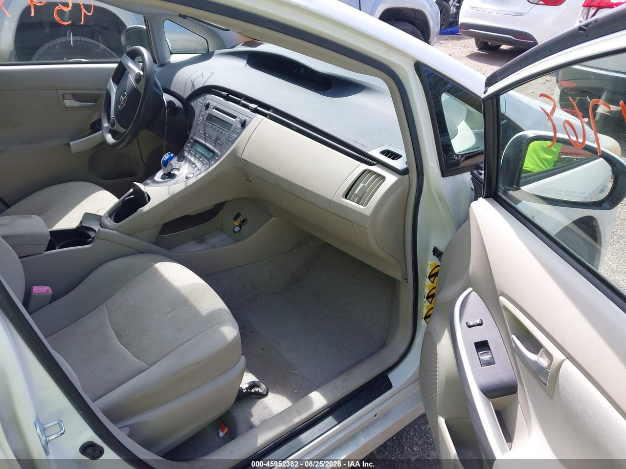 2010 TOYOTA PRIUS II · 5/11