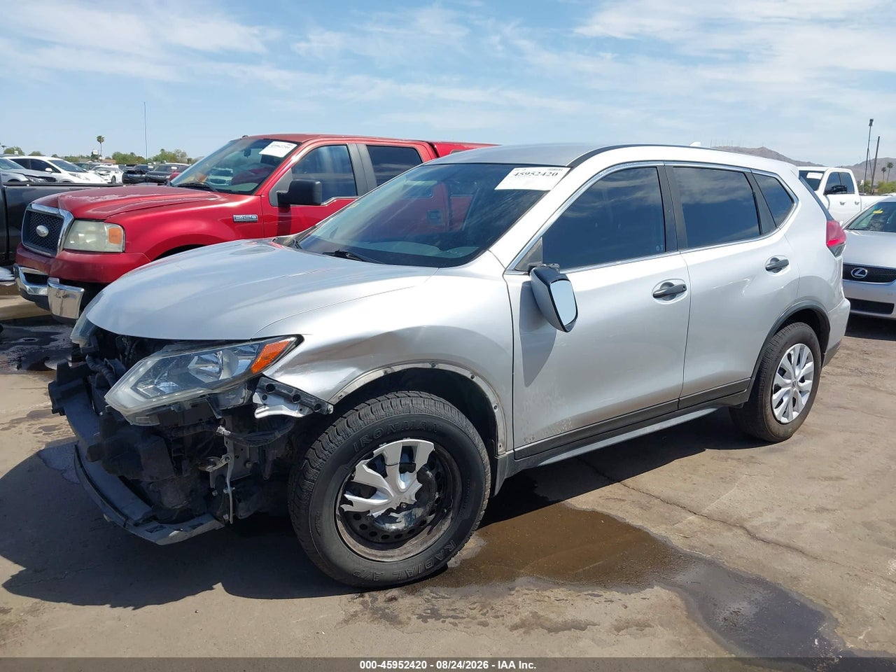 2017 NISSAN ROGUE S · 2/11
