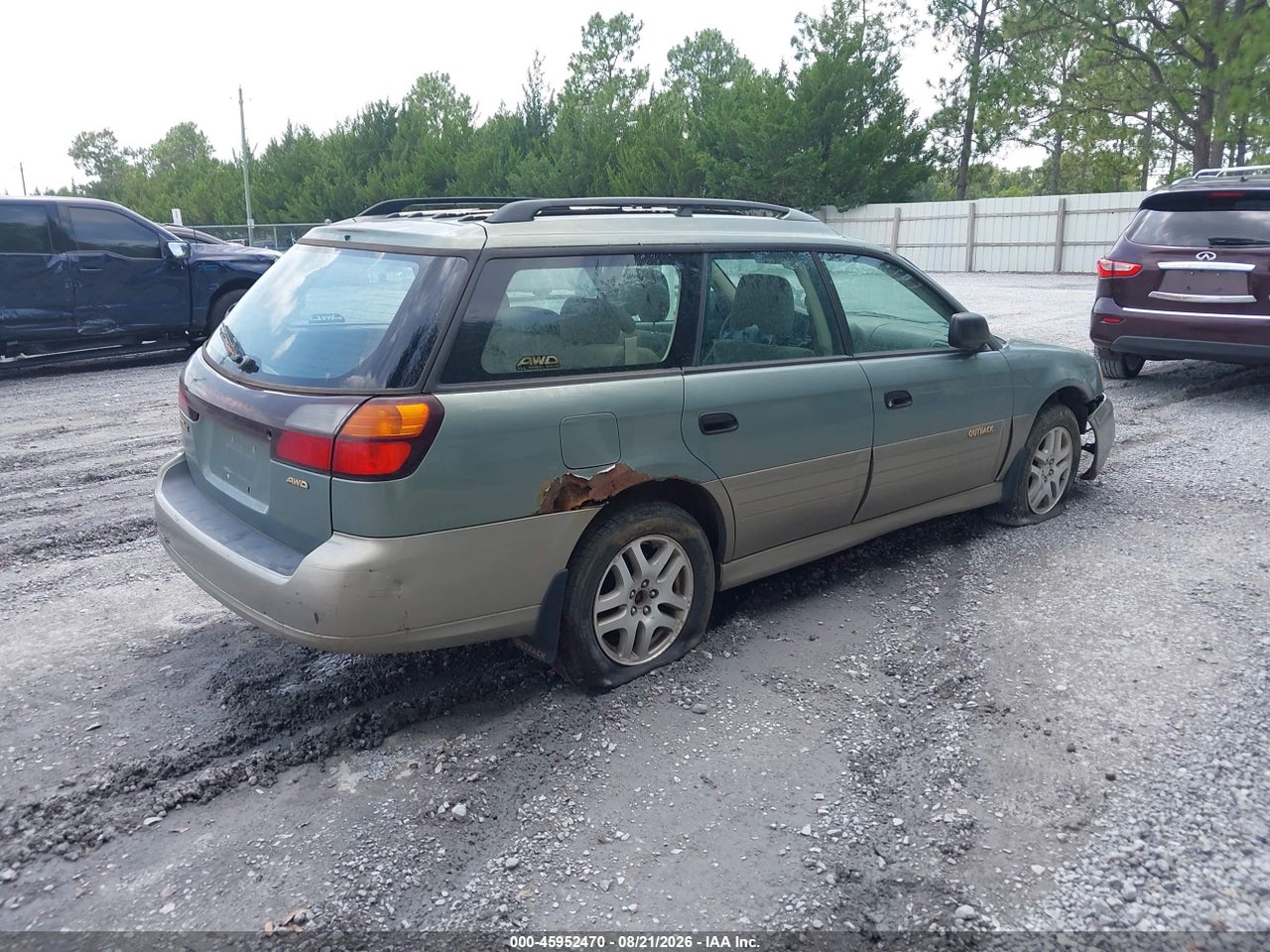 2003 SUBARU OUTBACK   · 4/11