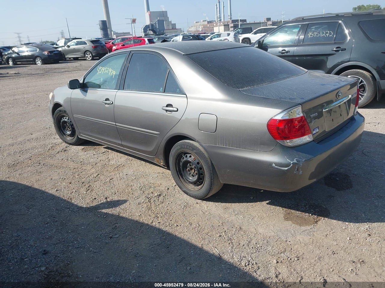 2005 TOYOTA CAMRY LE · 3/11