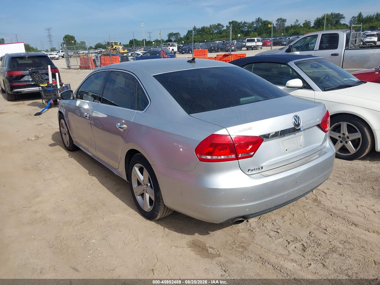 2013 VOLKSWAGEN PASSAT 2.5L SE · 3/11