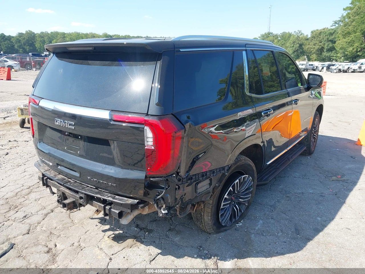 2025 GMC YUKON 4WD ELEVATION · 4/11