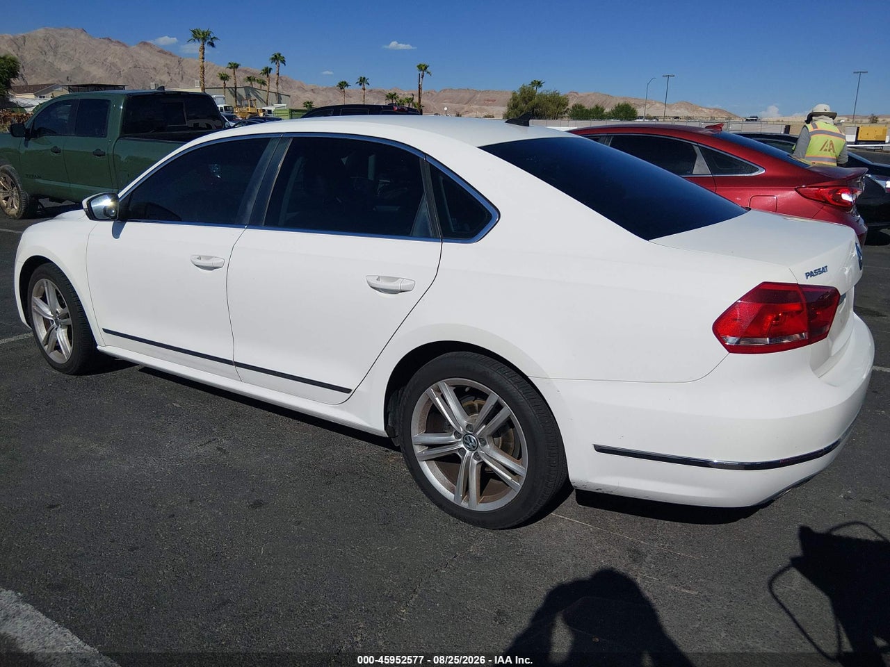 2013 VOLKSWAGEN PASSAT 2.0L TDI SE · 3/11
