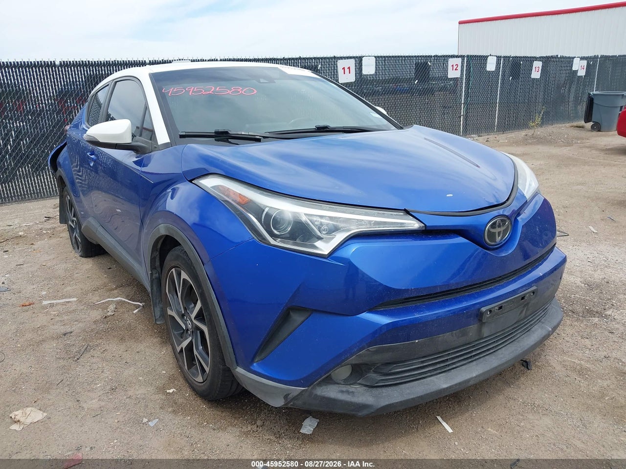 JTNKHMBX9J1****** · 2018 TOYOTA C-HR XLE PREMIUM