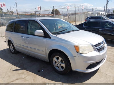 2C4RDGCG5CR****** · 2012 DODGE GRAND CARAVAN SXT