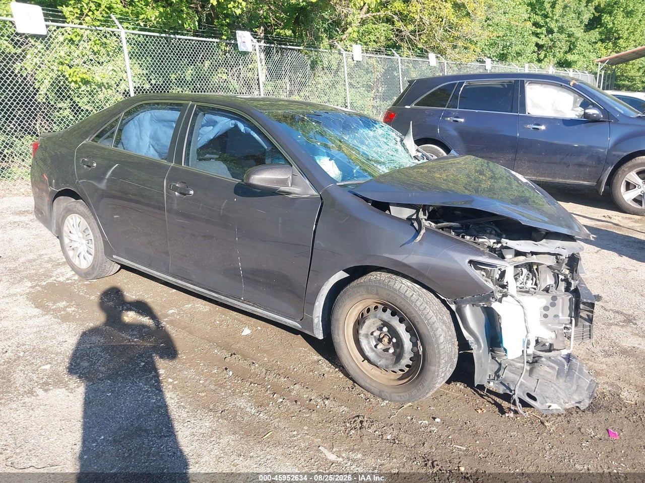 4T1BF1FK9EU****** · 2014 TOYOTA CAMRY LE