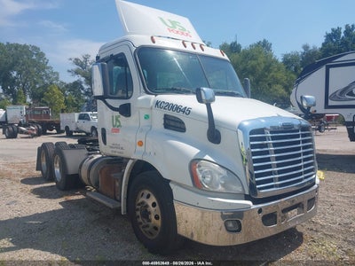 2016 FREIGHTLINER CASCADIA 113