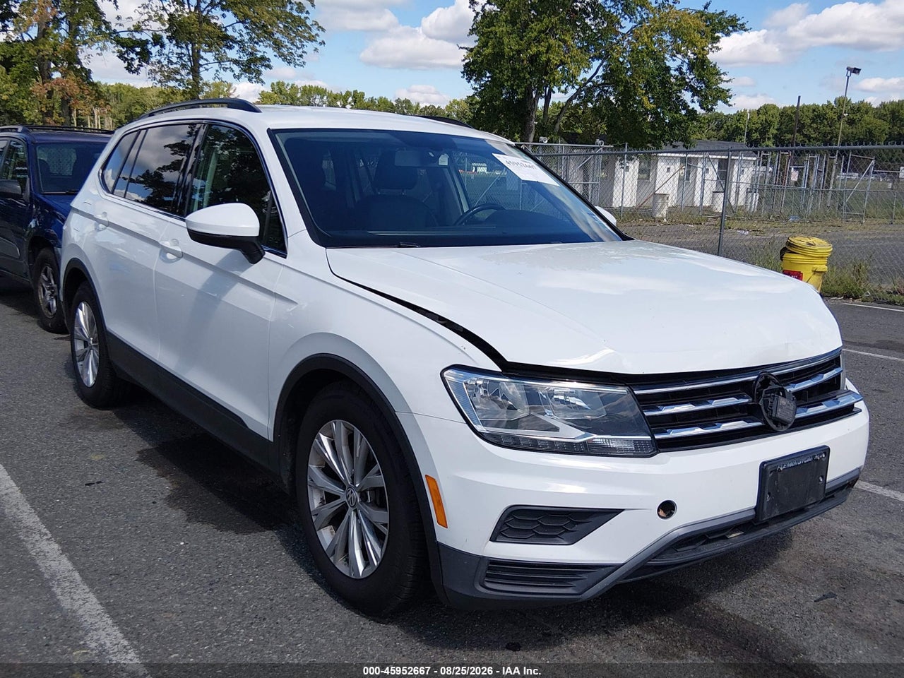 3VV2B7AX4KM****** · 2019 VOLKSWAGEN TIGUAN 2.0T SE/2.0T SEL/2.0T SEL R-LINE/2.0T SEL R-LINE BLACK