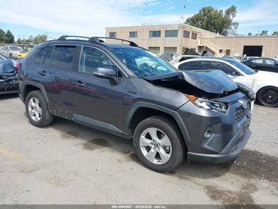 4T3RWRFV9MU****** · 2021 TOYOTA RAV4 HYBRID XLE