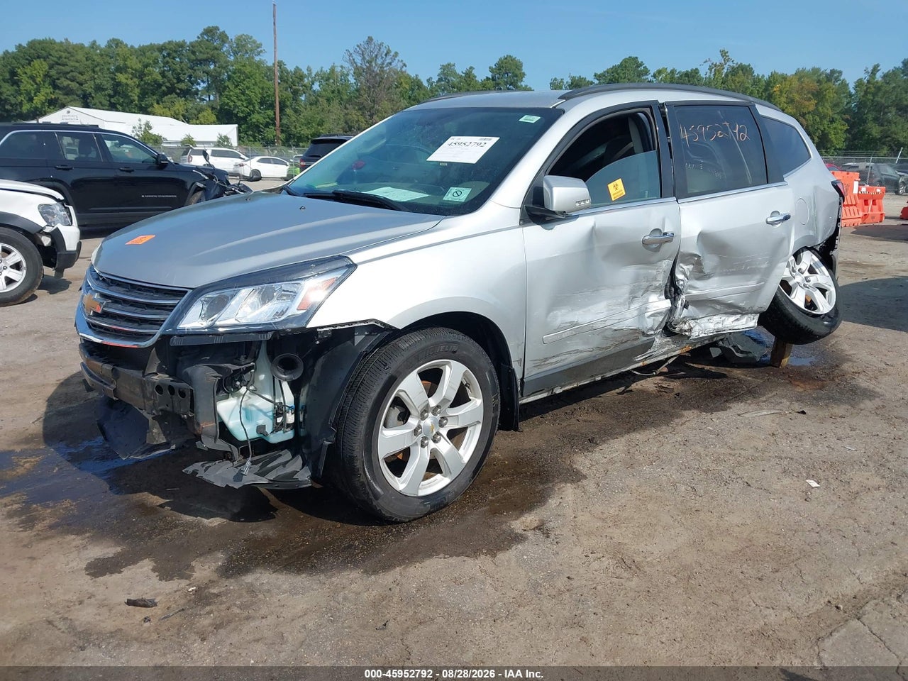 2017 CHEVROLET TRAVERSE LT · 2/11