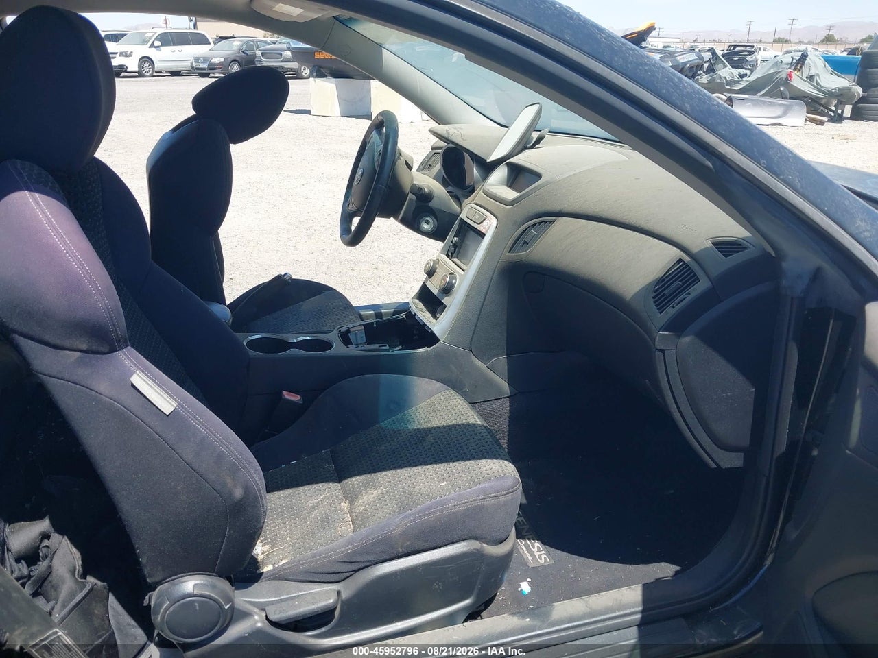 2010 HYUNDAI GENESIS 2.0T · 5/10
