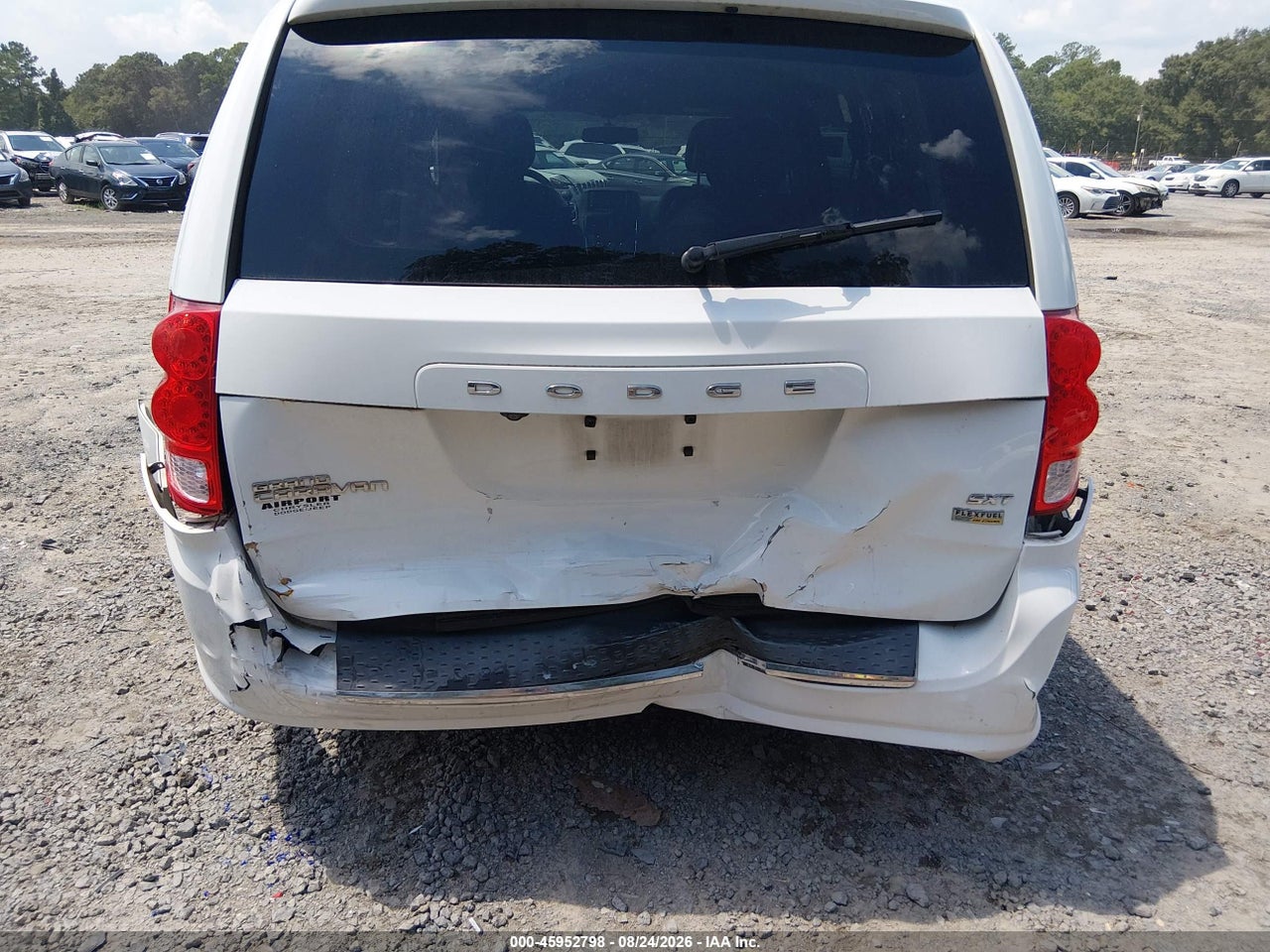 2017 DODGE GRAND CARAVAN SXT · 6/11