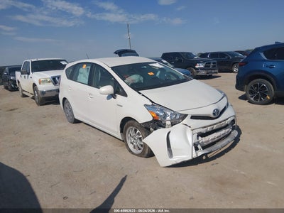 2017 TOYOTA PRIUS V THREE