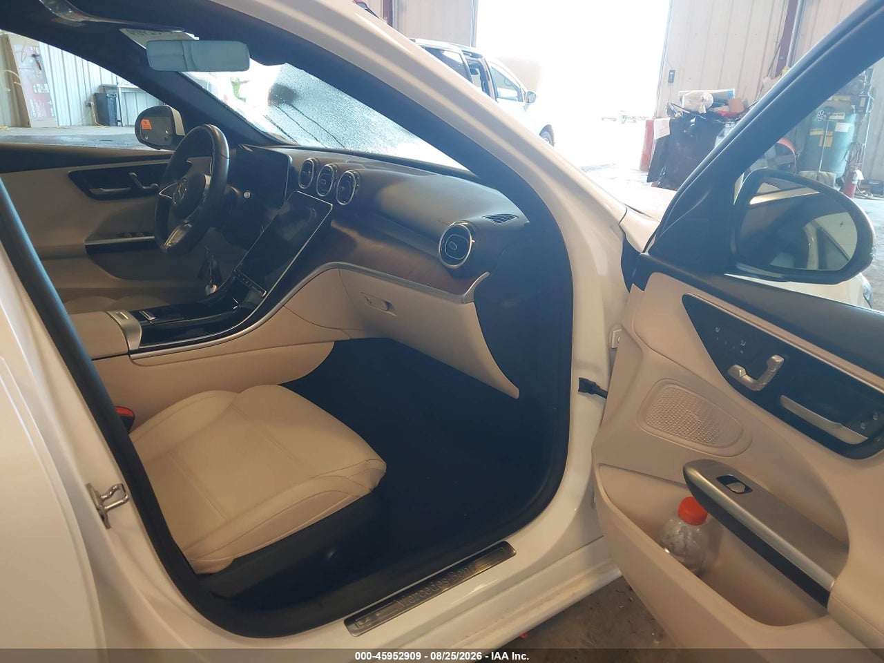 2024 MERCEDES-BENZ C 300 · 5/11