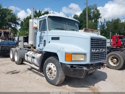 2000 MACK 600 CH600