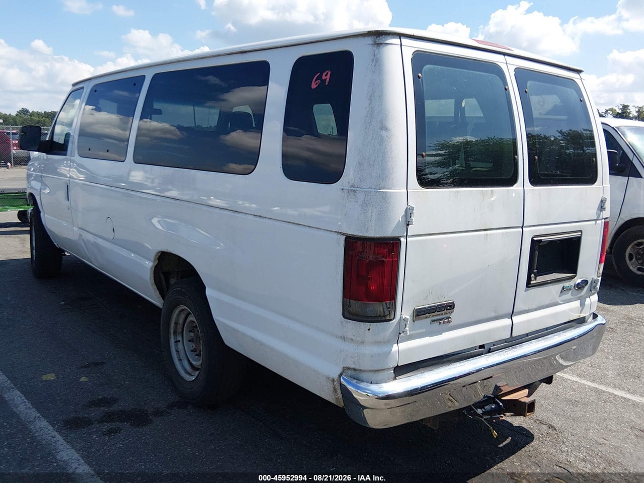 2013 FORD E-350 SUPER DUTY XLT · 3/11
