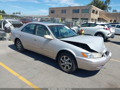 4T1BF22K6VU****** · 1997 TOYOTA CAMRY XLE V6