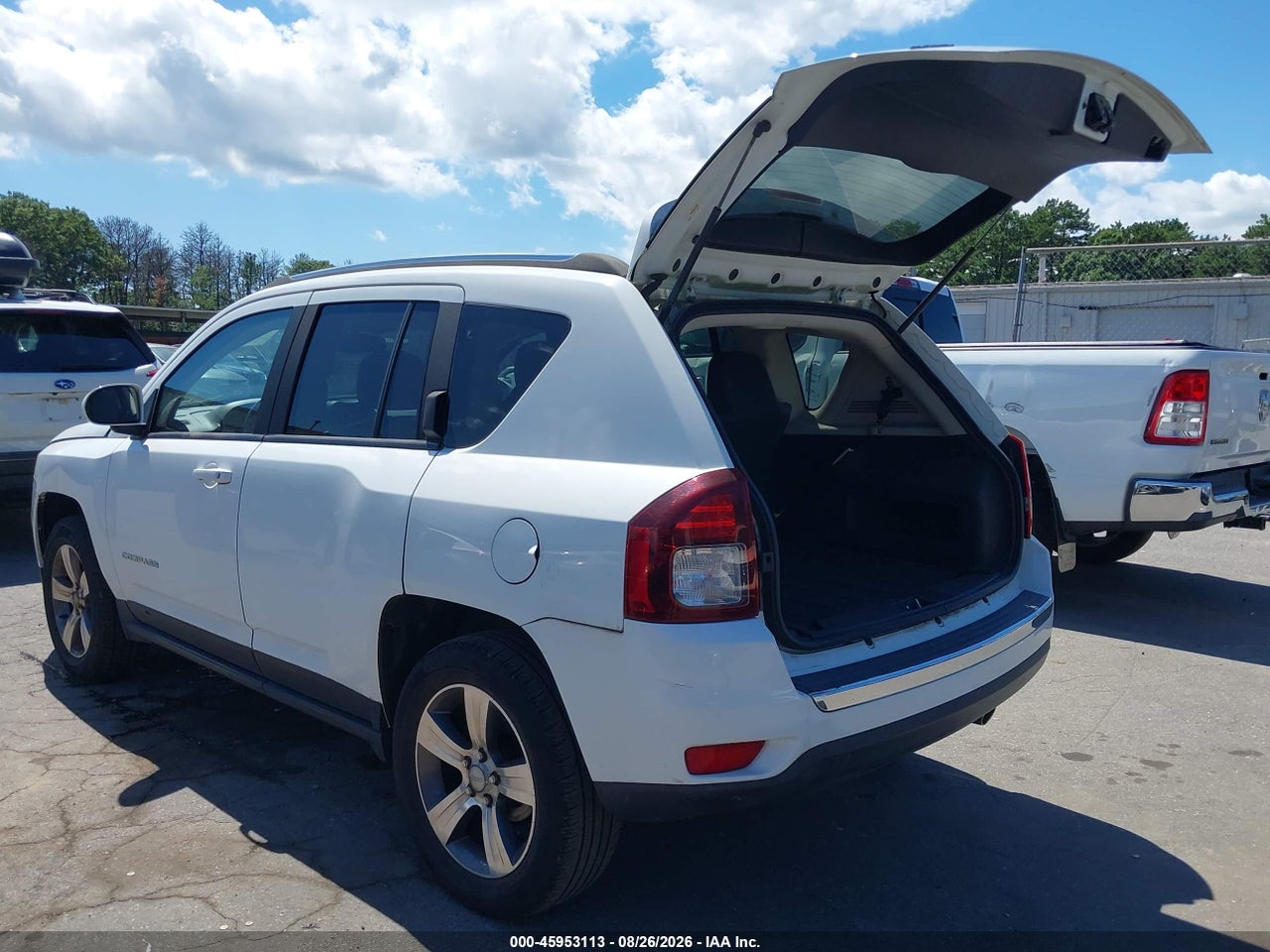 2016 JEEP COMPASS HIGH ALTITUDE EDITION · 3/11