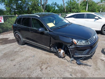 2016 VOLKSWAGEN TOUAREG SPORT W/TECHNOLOGY