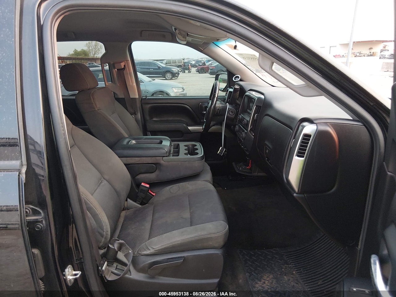 2015 CHEVROLET SILVERADO 1500 LT · 5/11