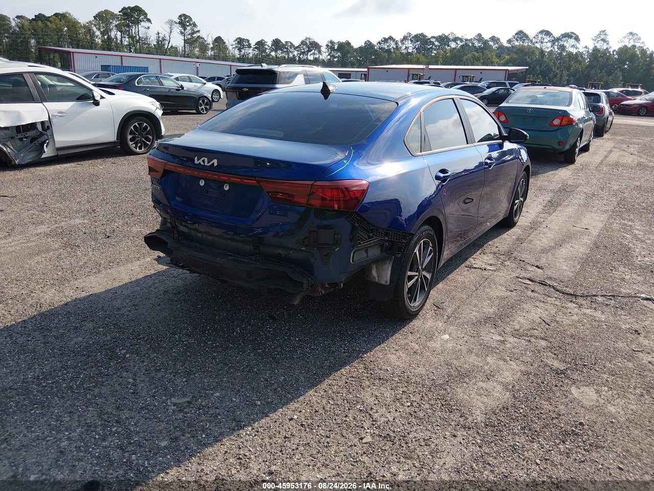 2022 KIA FORTE LXS · 4/11