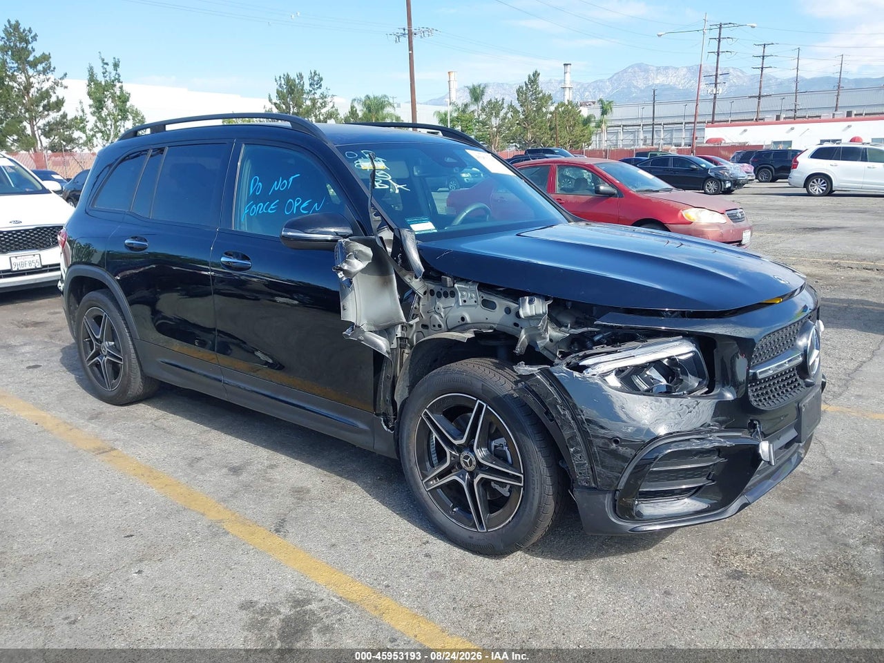 W1N4M4GB0RW****** · 2024 MERCEDES-BENZ GLB 250