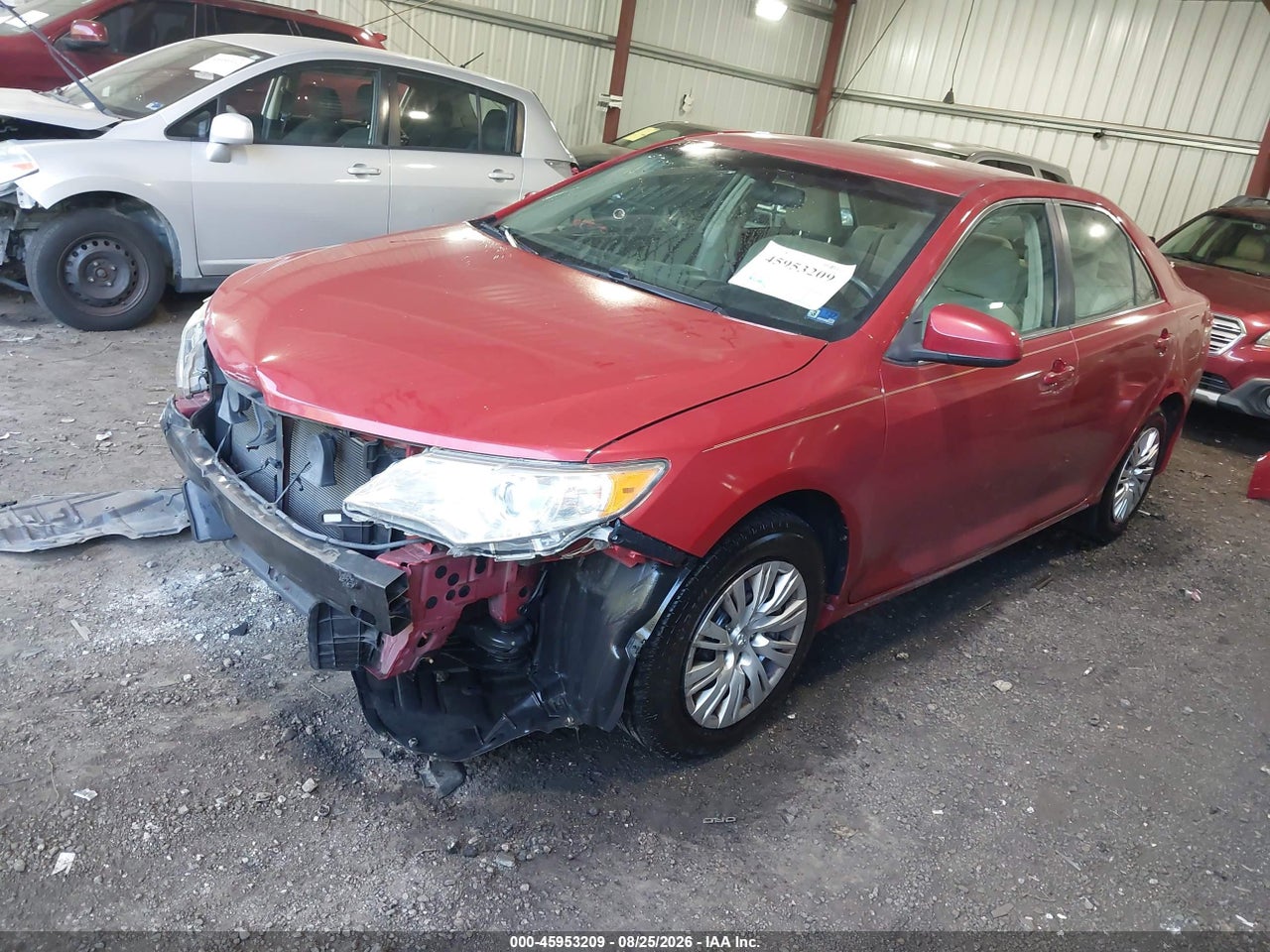 2013 TOYOTA CAMRY LE · 2/11
