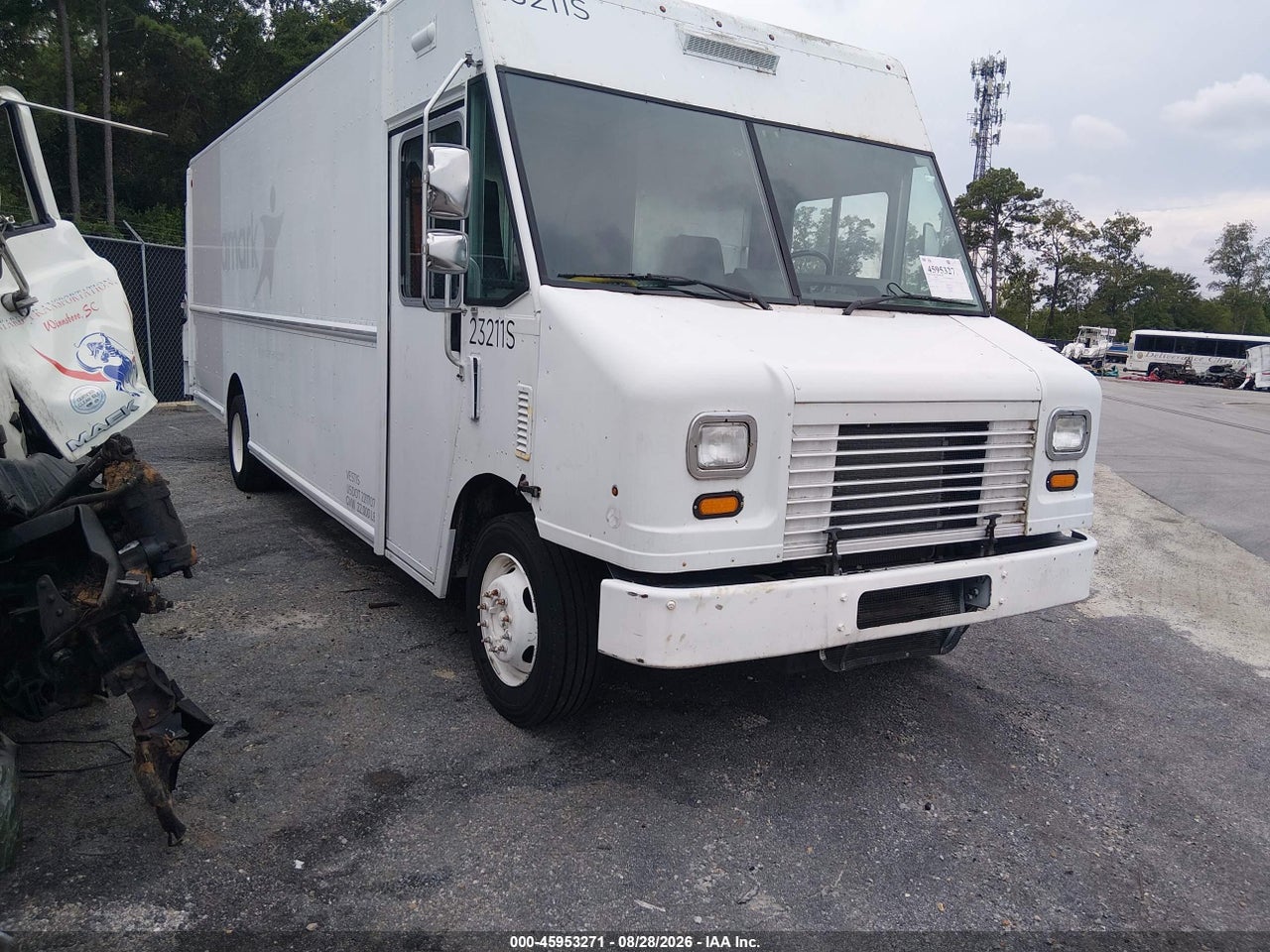 2013 FORD F-59 COMMERCIAL STRIPPED  