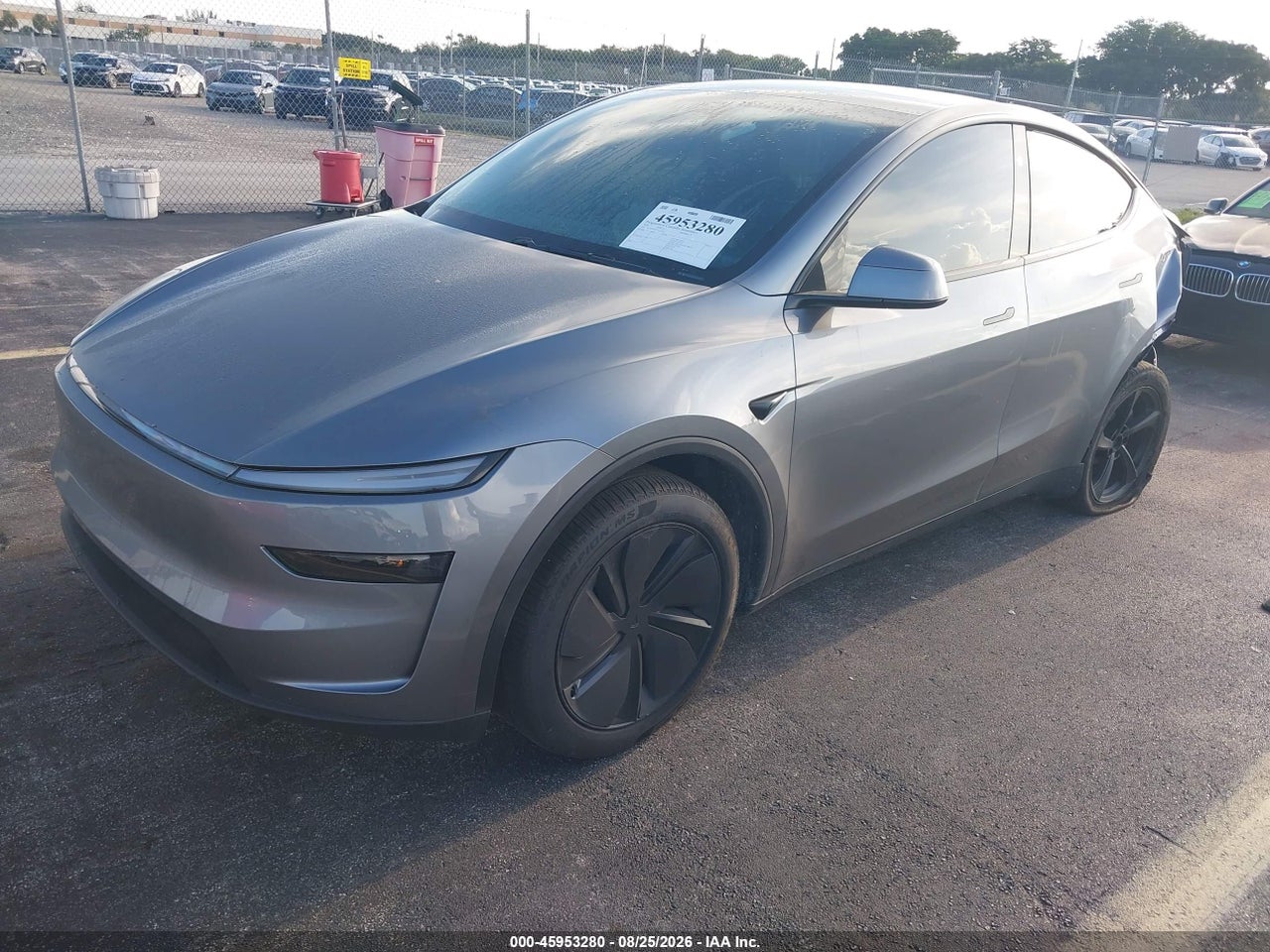 2026 TESLA MODEL Y PREMIUM/REAR-WHEEL DRIVE · 2/9