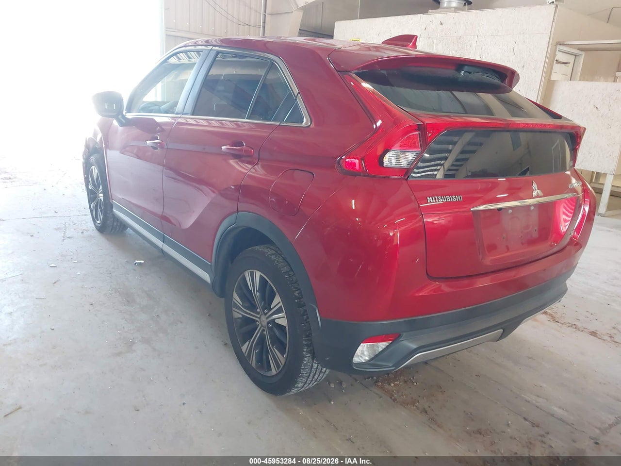 2018 MITSUBISHI ECLIPSE CROSS SE · 3/11