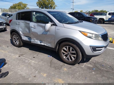 KNDPBCAC6F7****** · 2015 KIA SPORTAGE LX