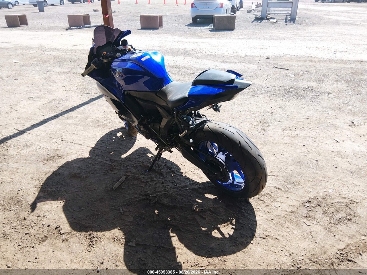 2023 YAMAHA YZFR7 · 3/11