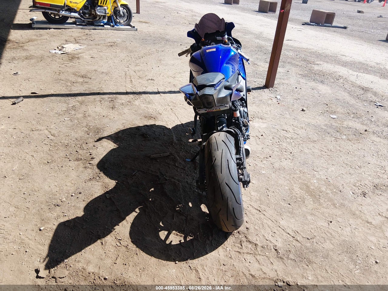 2023 YAMAHA YZFR7 · 6/11