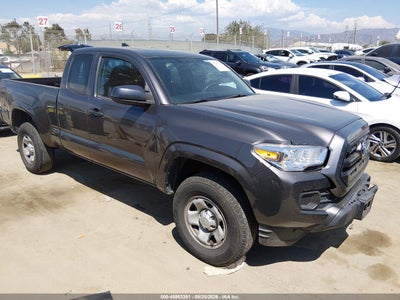 2017 TOYOTA TACOMA SR