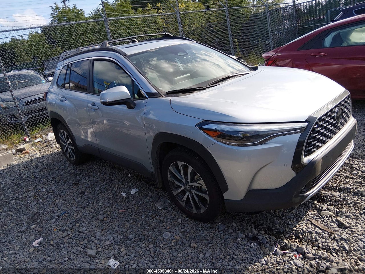2023 TOYOTA COROLLA CROSS XLE