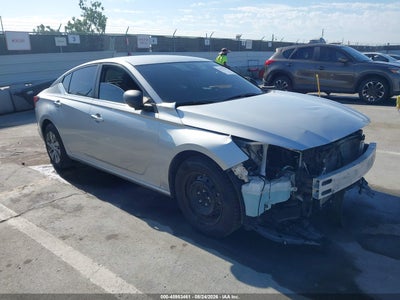 1N4BL4BV6RN****** · 2024 NISSAN ALTIMA S FWD