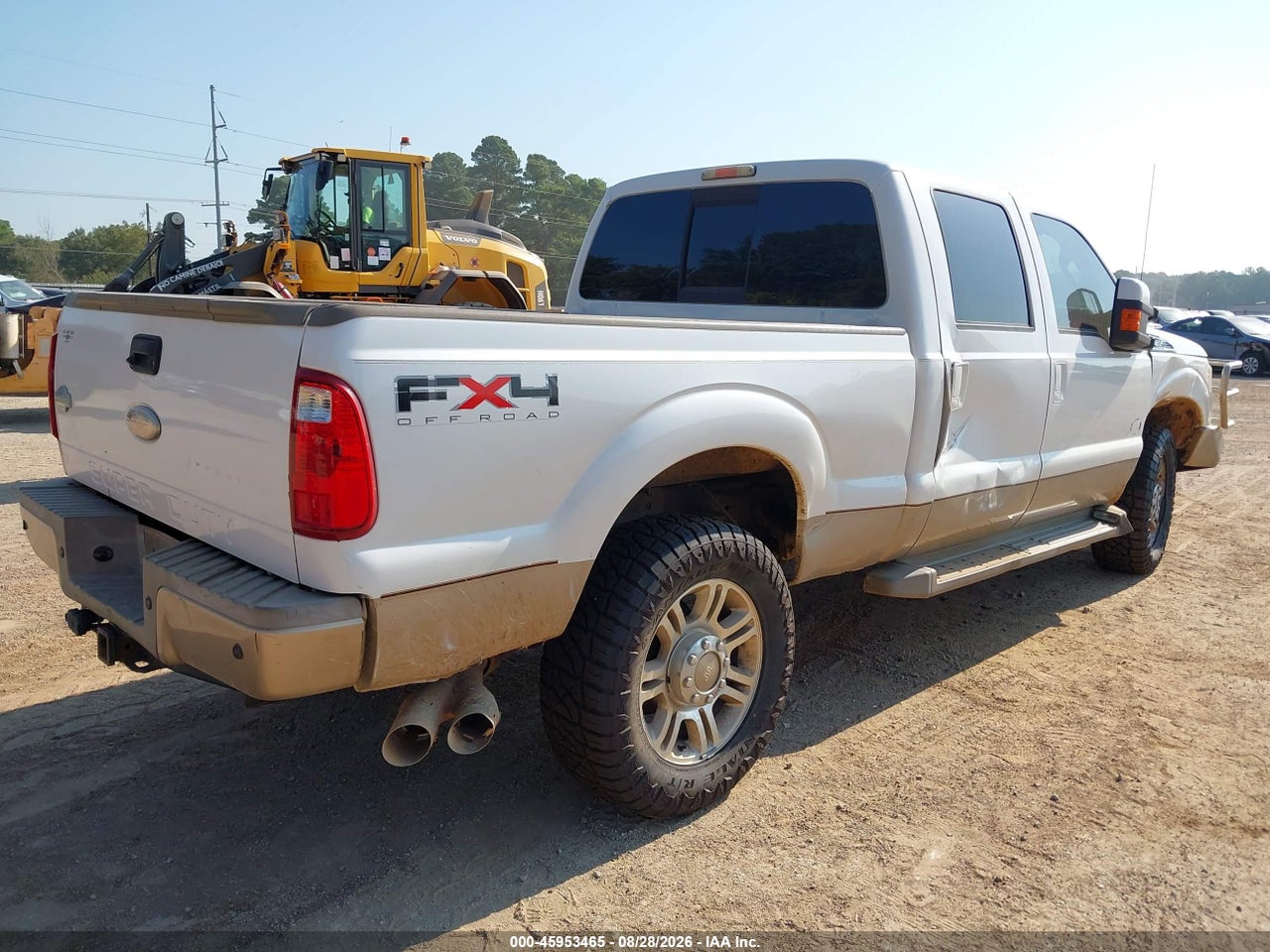 2011 FORD F-350 KING RANCH · 4/4