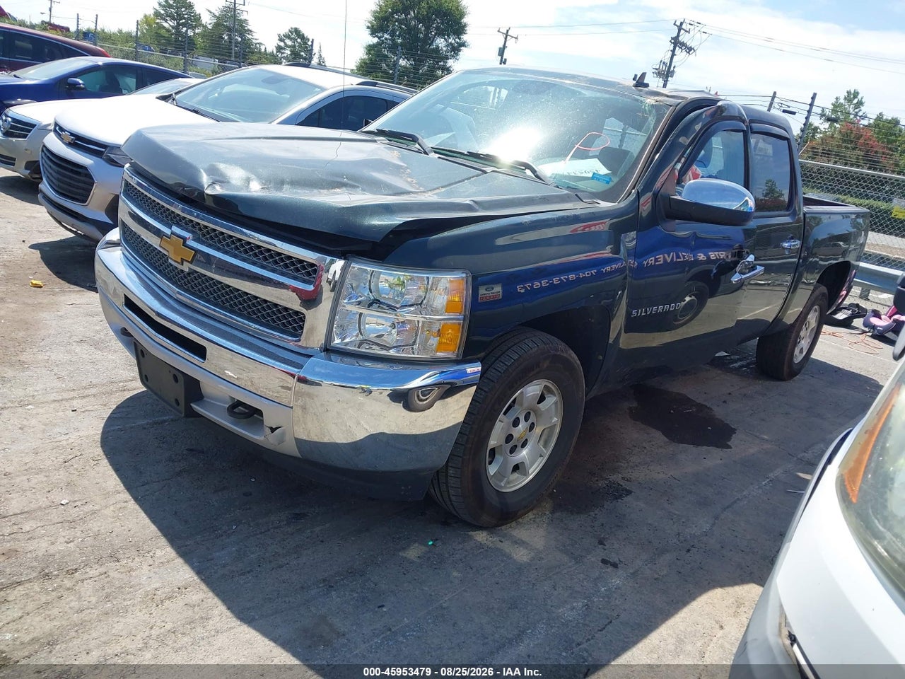2013 CHEVROLET SILVERADO 1500 LT · 2/11