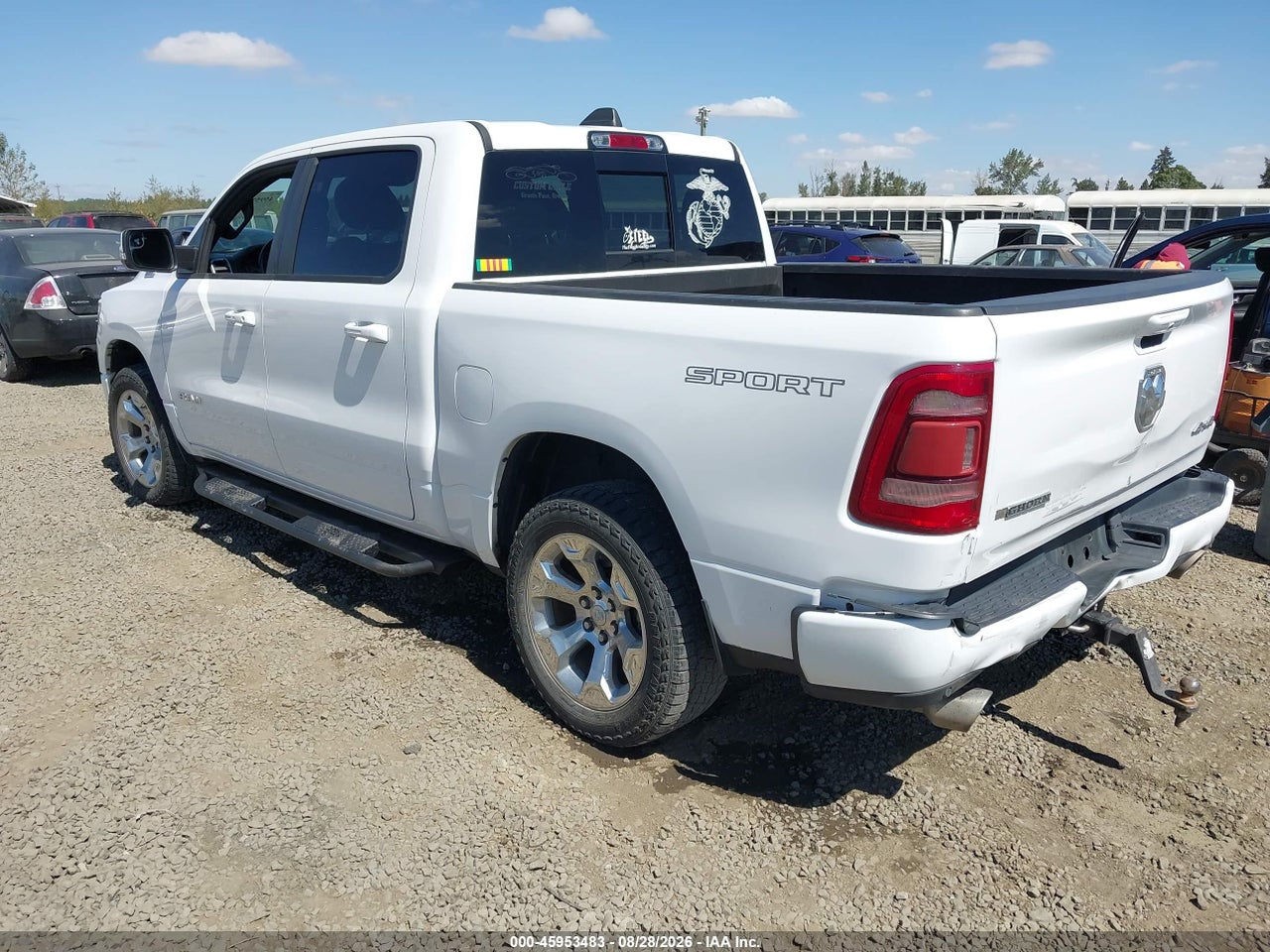 2020 RAM 1500 BIG HORN  4X4 5'7 BOX · 3/11