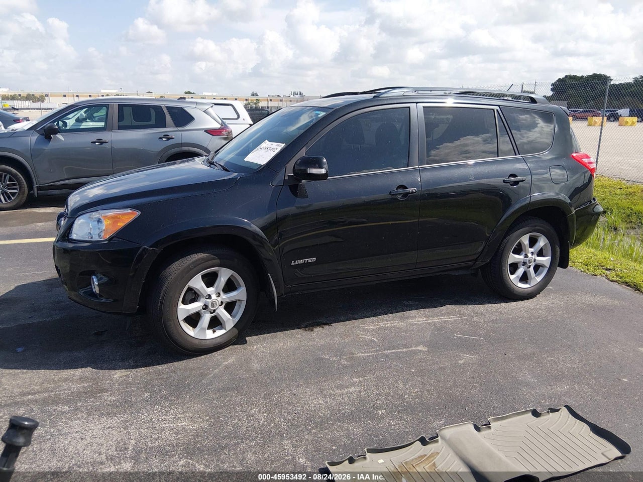 2011 TOYOTA RAV4 LIMITED V6 · 2/11