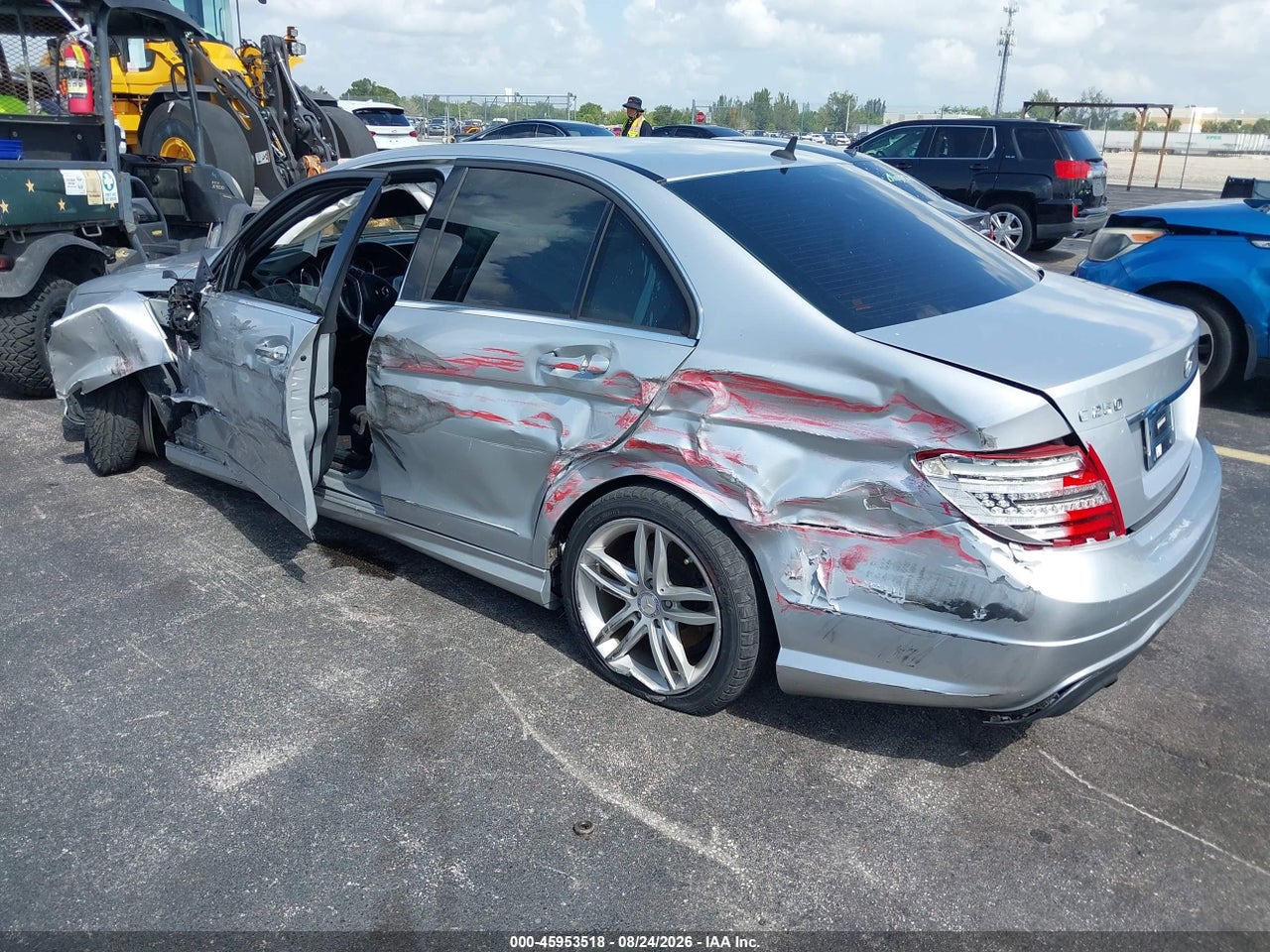 2013 MERCEDES-BENZ C 250 SPORT · 3/10