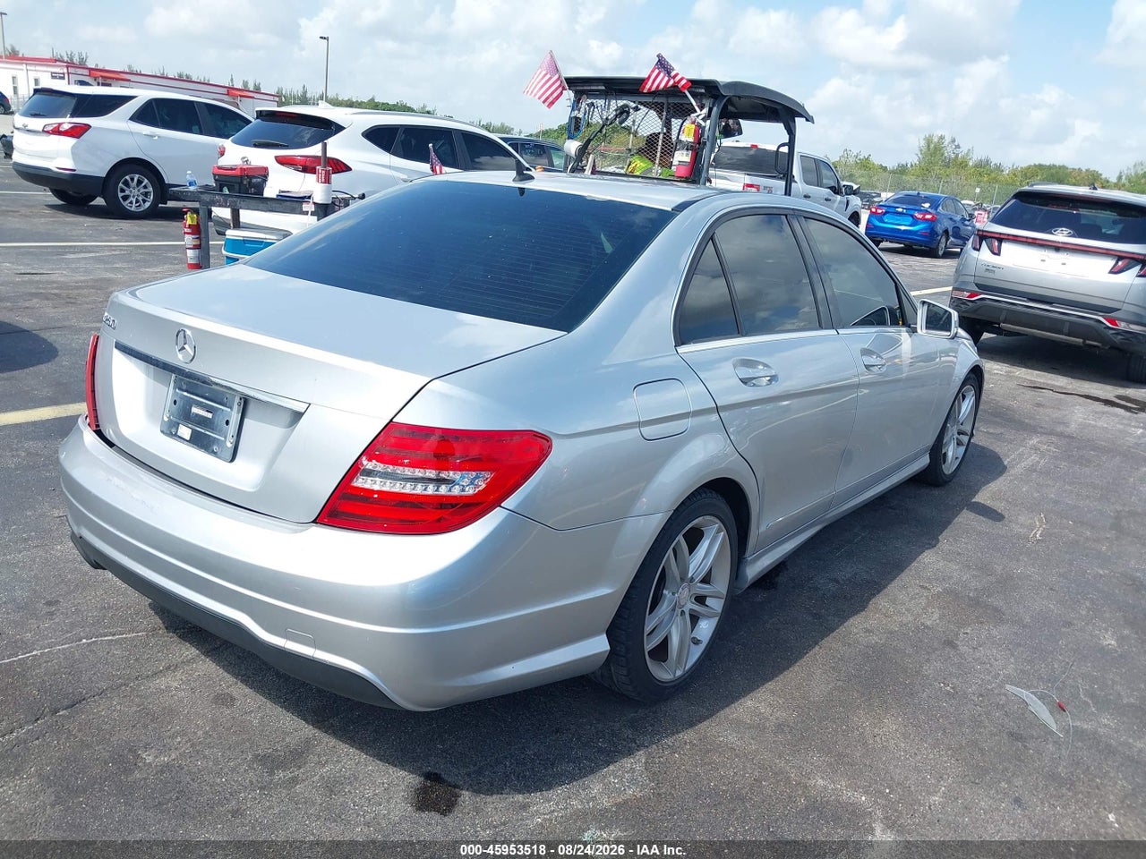 2013 MERCEDES-BENZ C 250 SPORT · 4/10