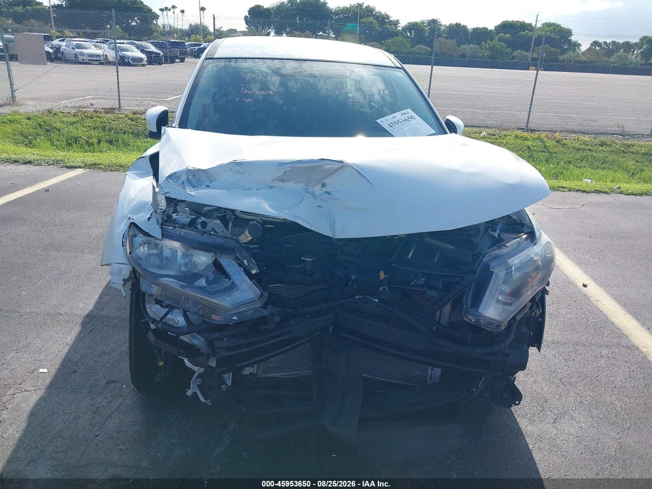 2018 NISSAN ROGUE S · 6/11