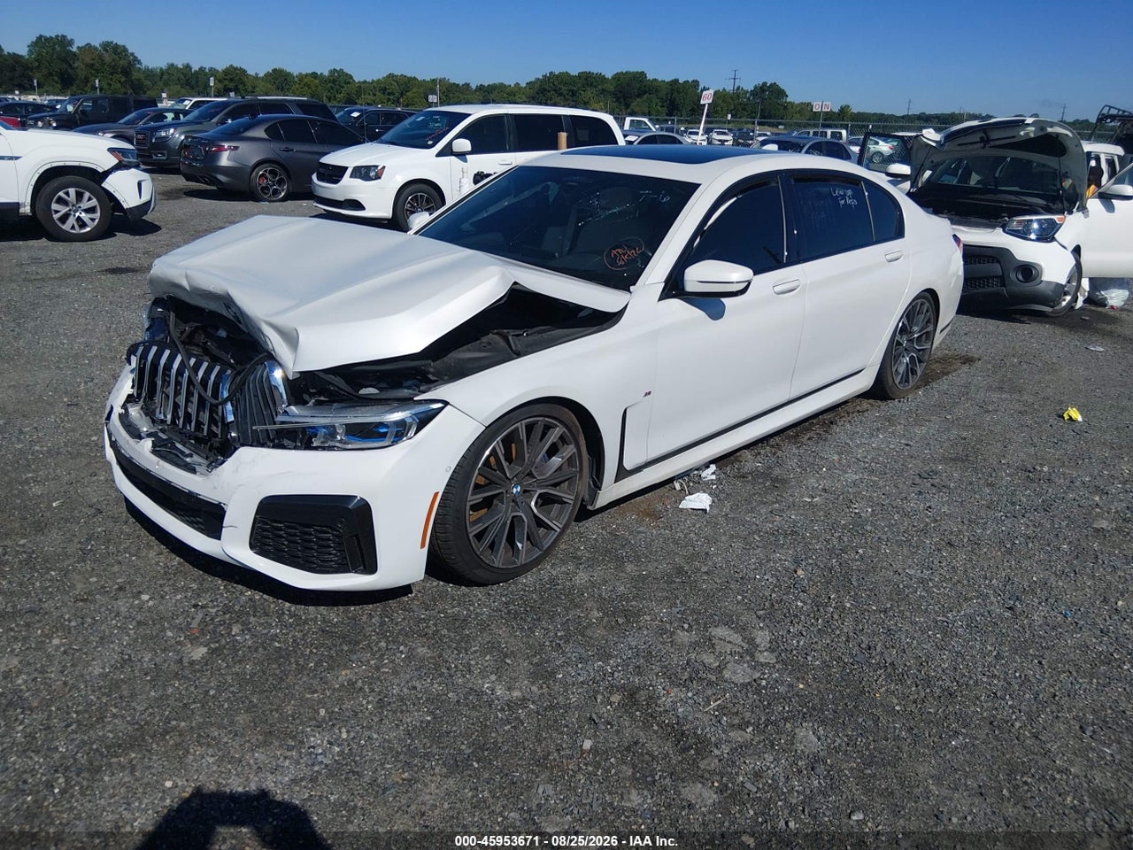 2020 BMW 750I XDRIVE · 2/10