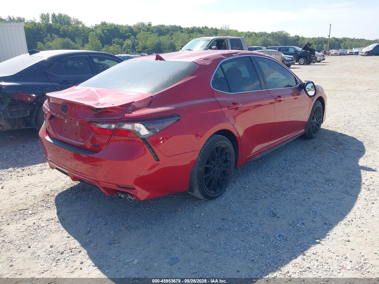 2021 TOYOTA CAMRY SE · 4/11