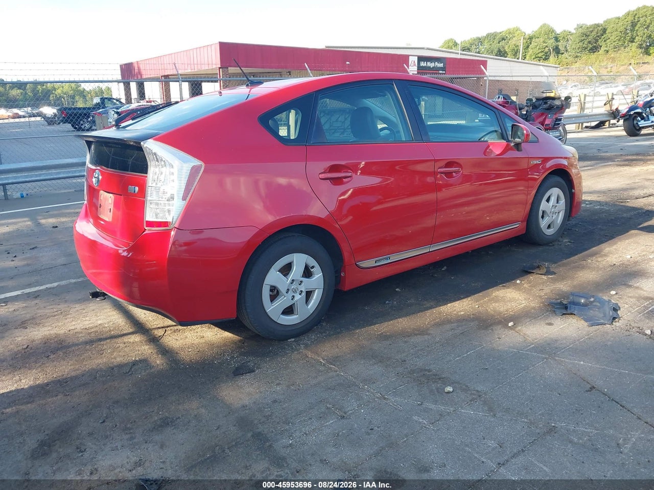2011 TOYOTA PRIUS FOUR · 4/11