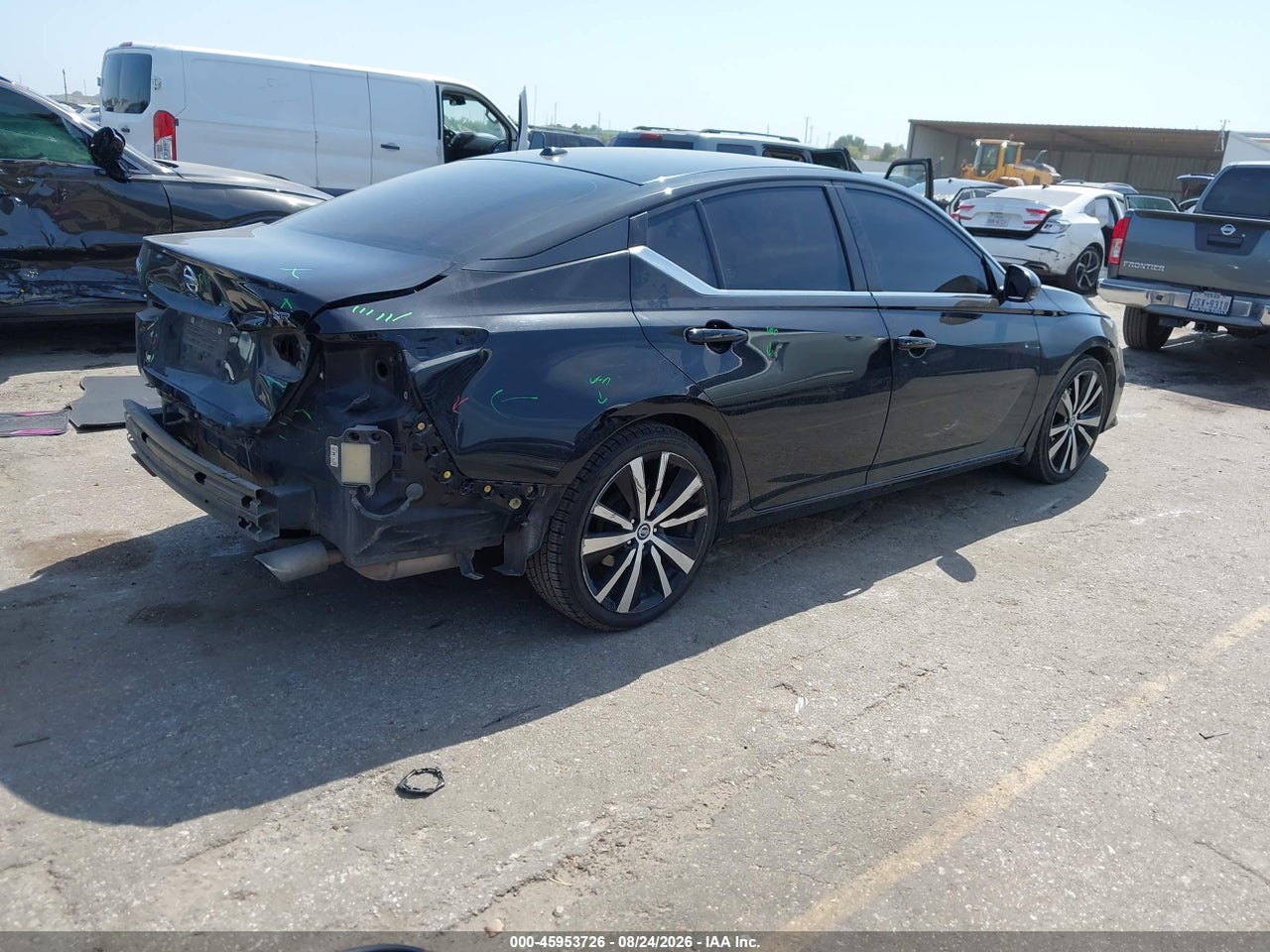 2019 NISSAN ALTIMA 2.5 SR · 4/11